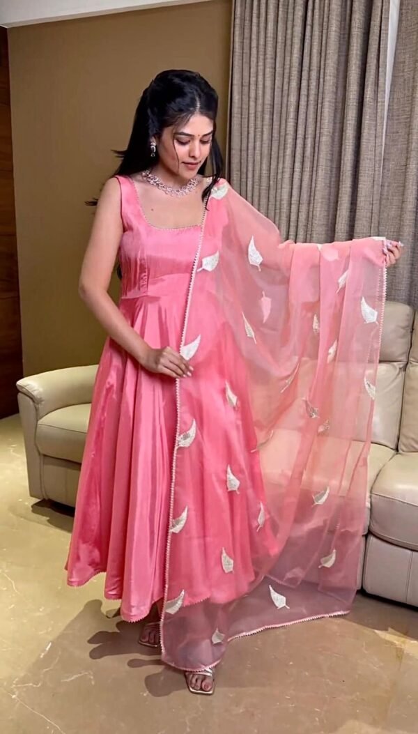 Colorblock Soft Fabric Salwar Suit
